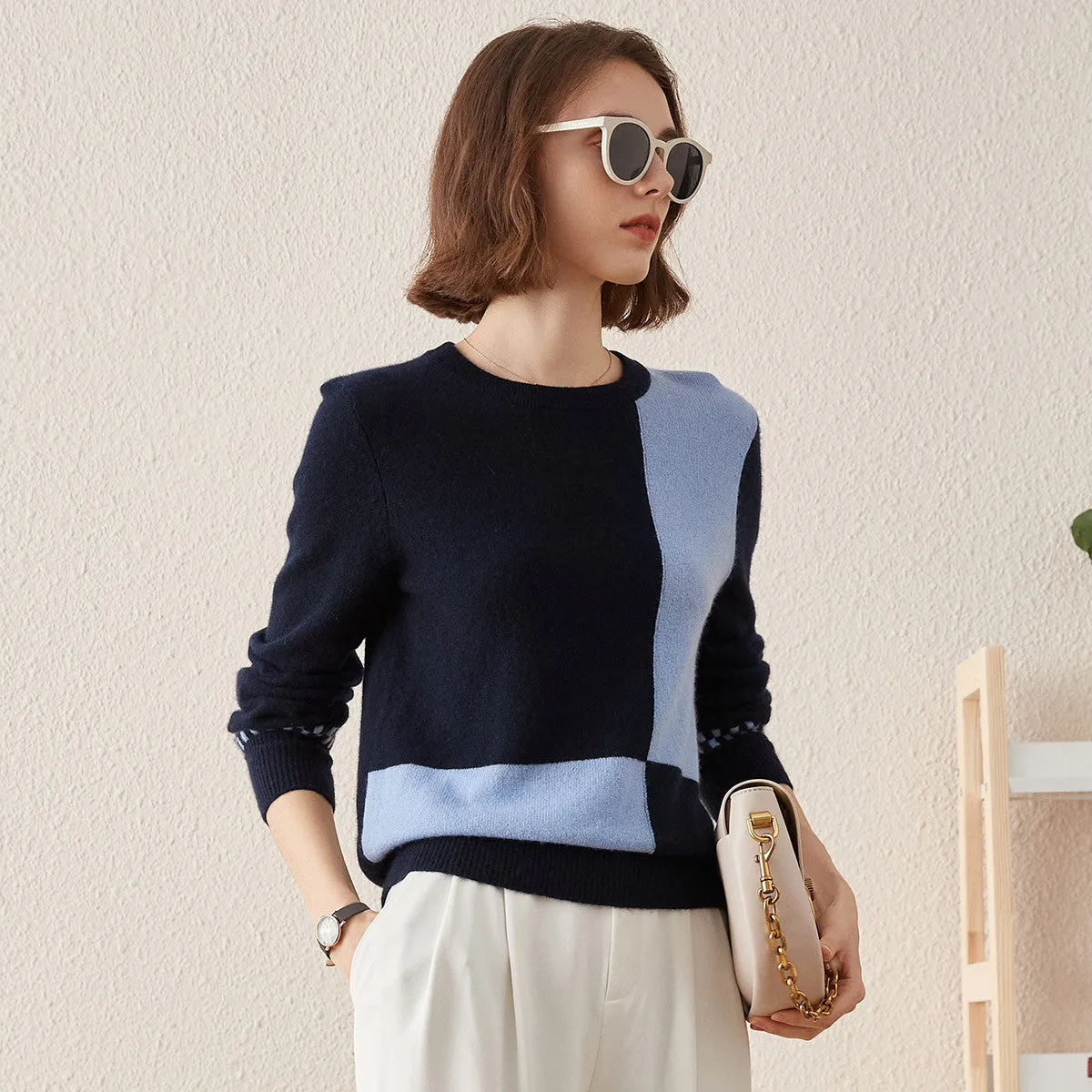 100% Cashmere Round Neck Knit Sweater