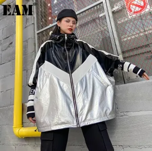 [EAM] Women Letter Printed Big Size Trench New Hooded Long Sleeve Loose Fit Windbreaker Fashion Tide Spring Autumn 2020 1Z612