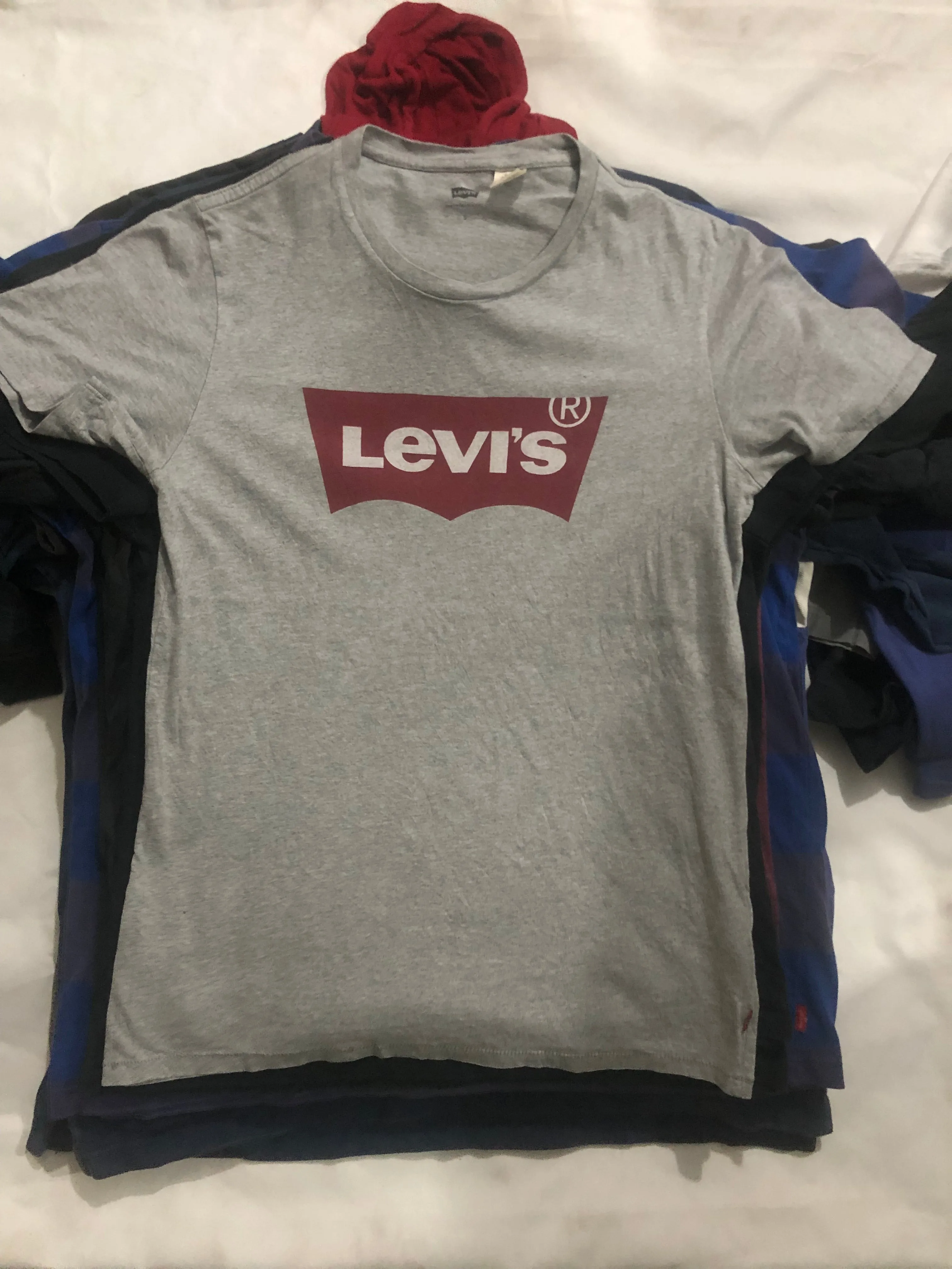 Levi's T-shirts 50 Pieces