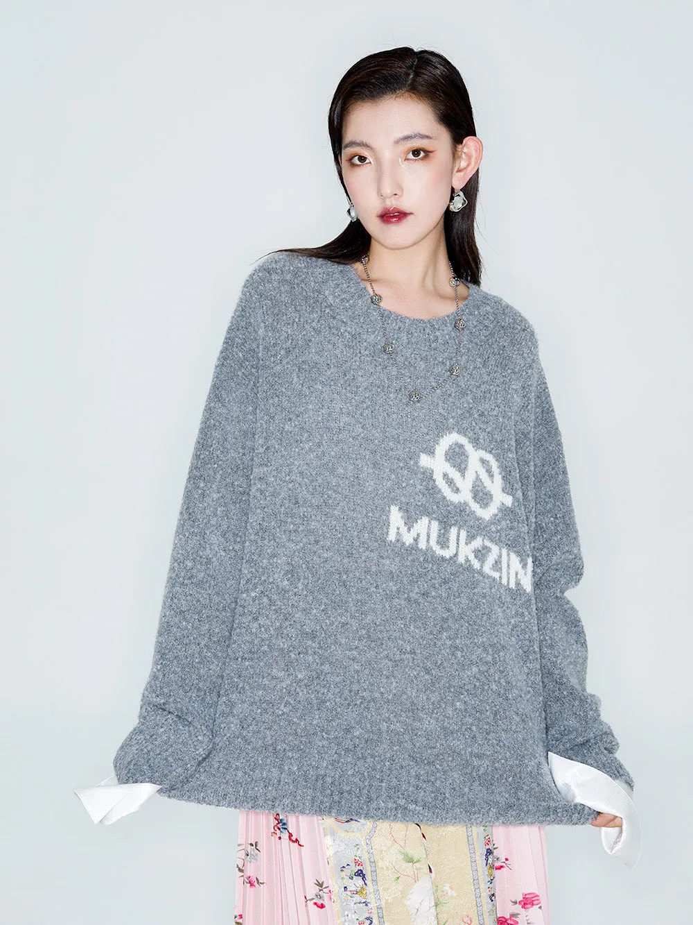 MUKZIN Linglong "Bafang Linglong" detachable Cuffs Crew Neck White Wool Top