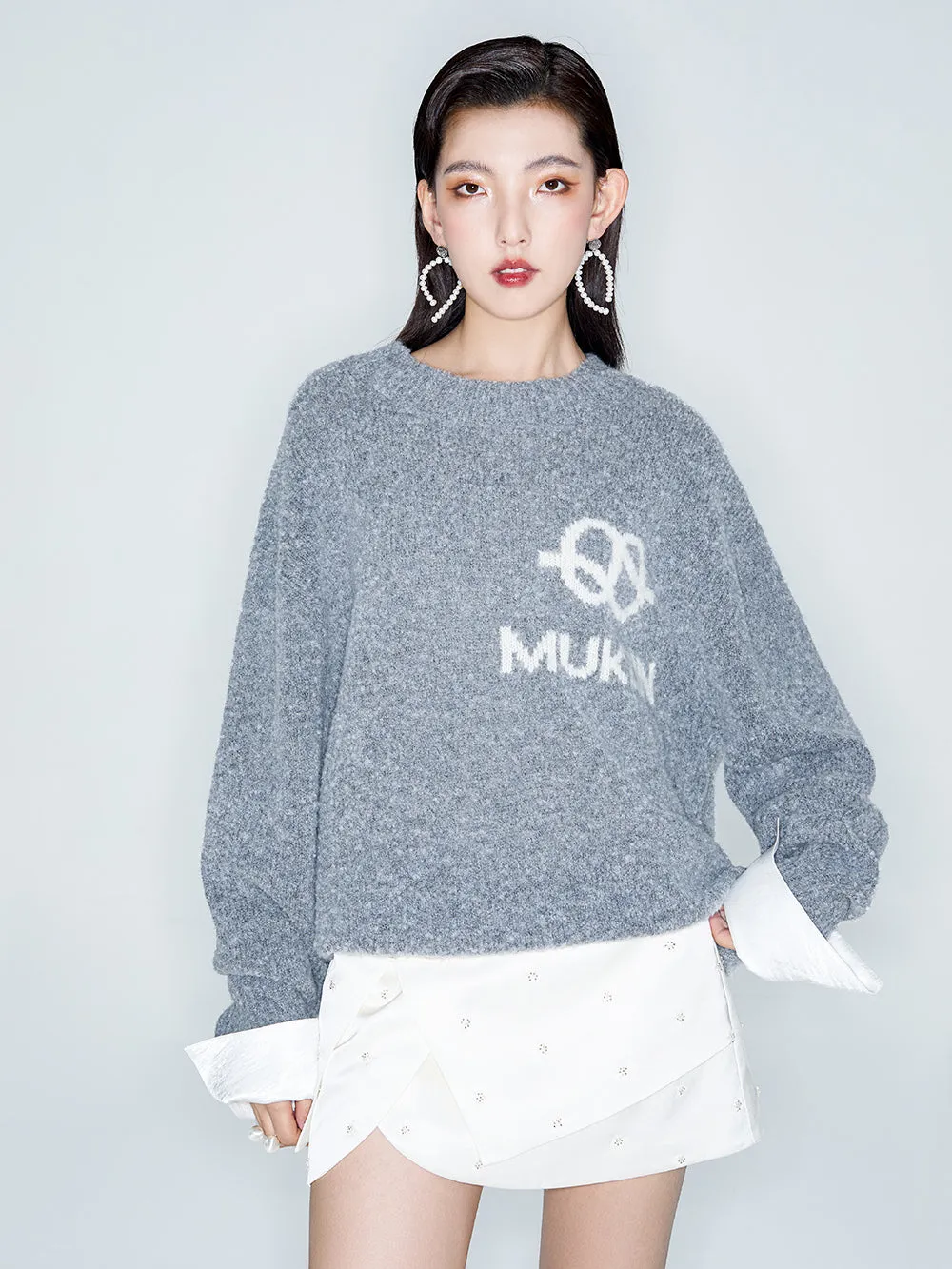 MUKZIN Linglong "Bafang Linglong" detachable Cuffs Crew Neck White Wool Top