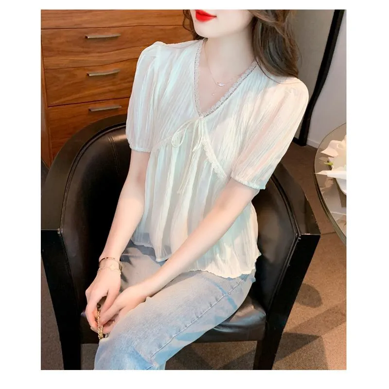 Slimming Loose Fit V-Neck Chiffon Blouse