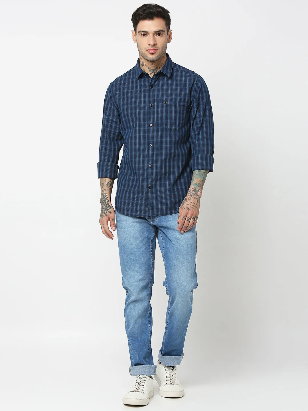 Spykar Men Black & Light Blue Cotton Slim Fit Checkered Shirts