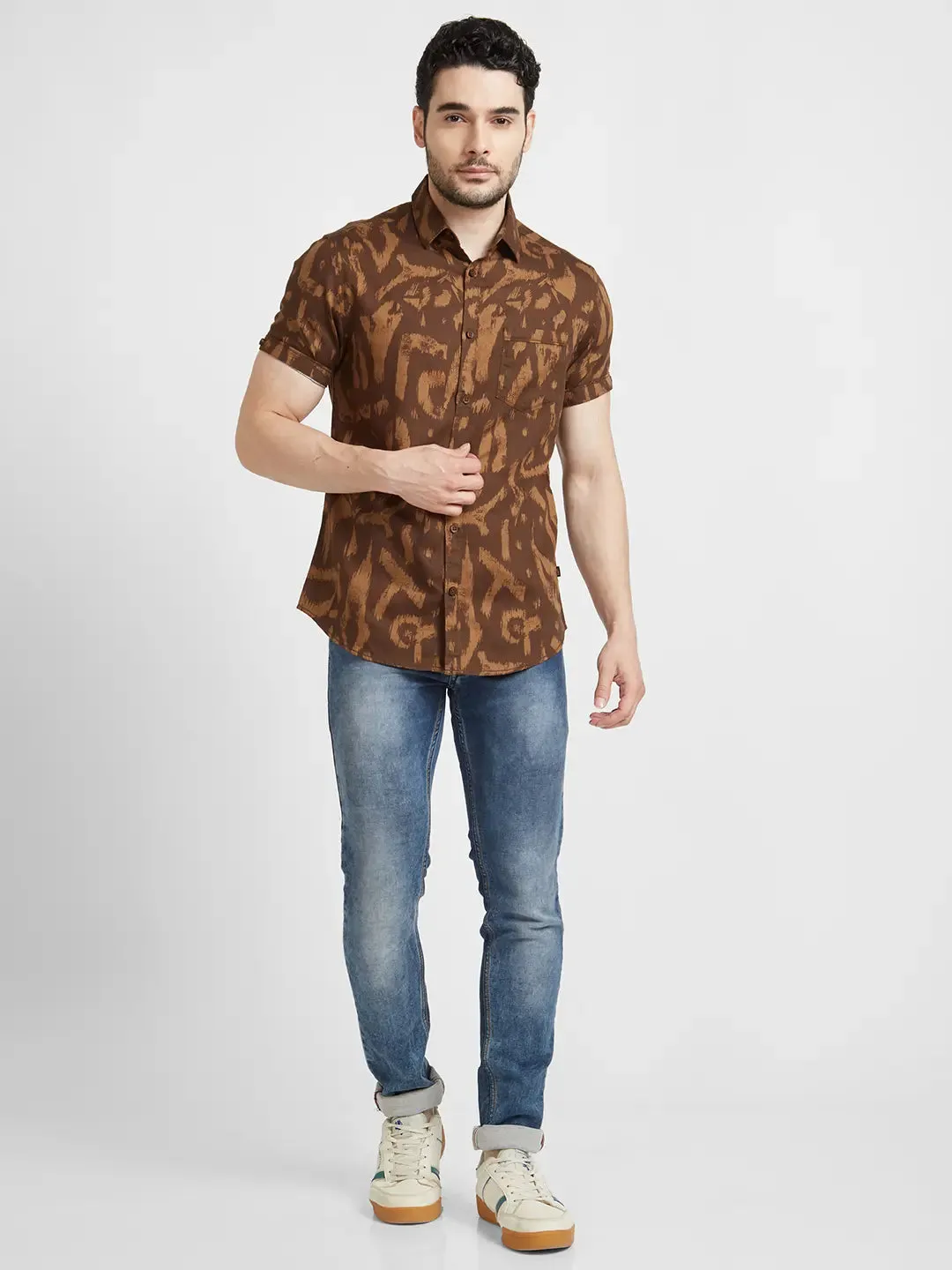 Spykar Men Brown Cotton Slim Fit Half Sleeve Printed Shirt