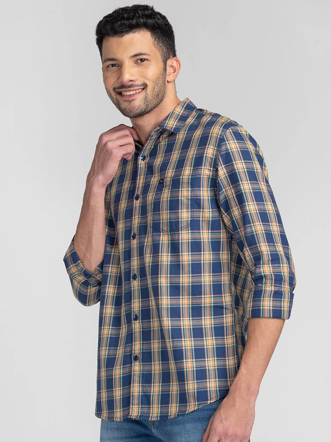 Spykar Men Indigo Blue Cotton Regular Fit Checkered Shirts