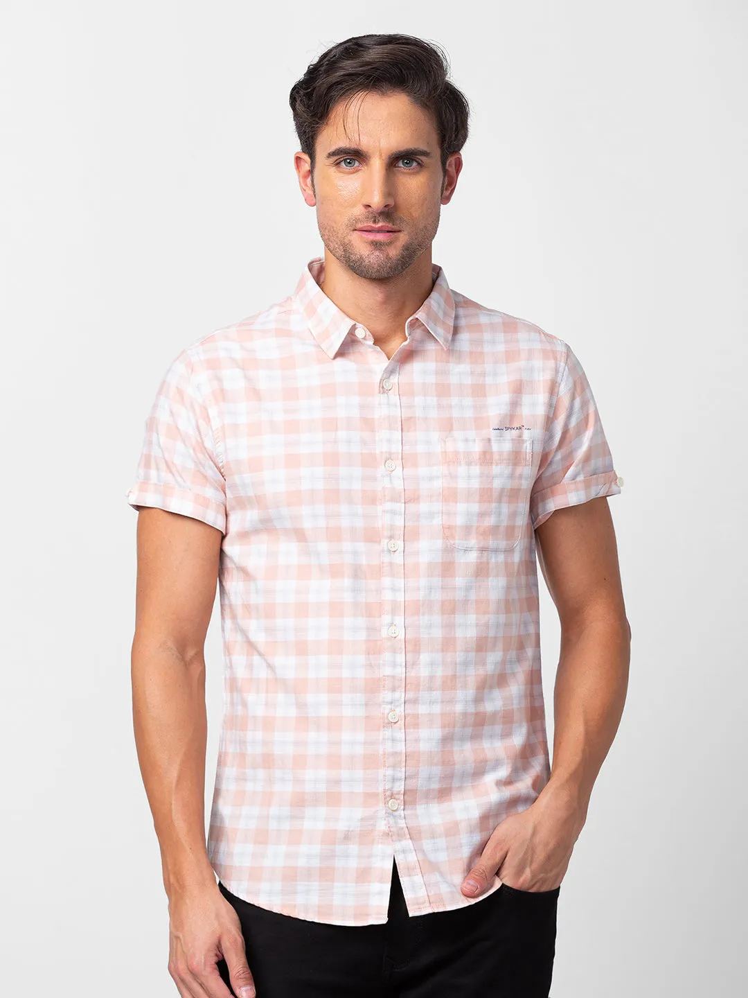 Spykar Men Peach Cotton Slim Fit Checkered Shirt