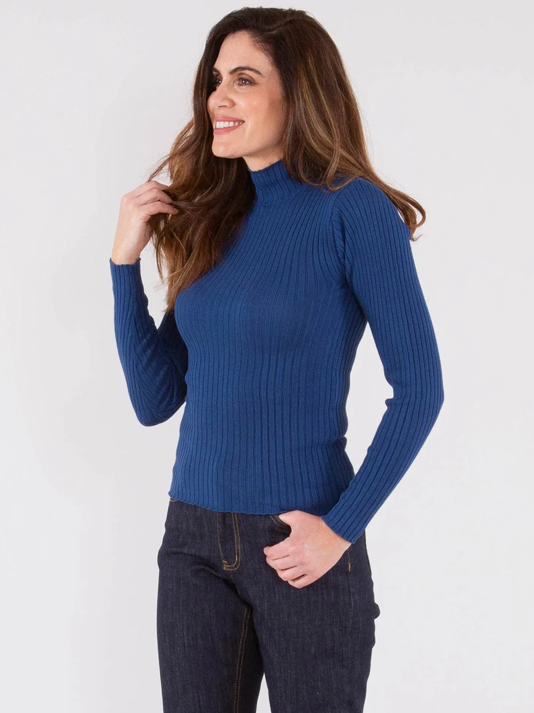 Trigon turtle neck knit top midnight